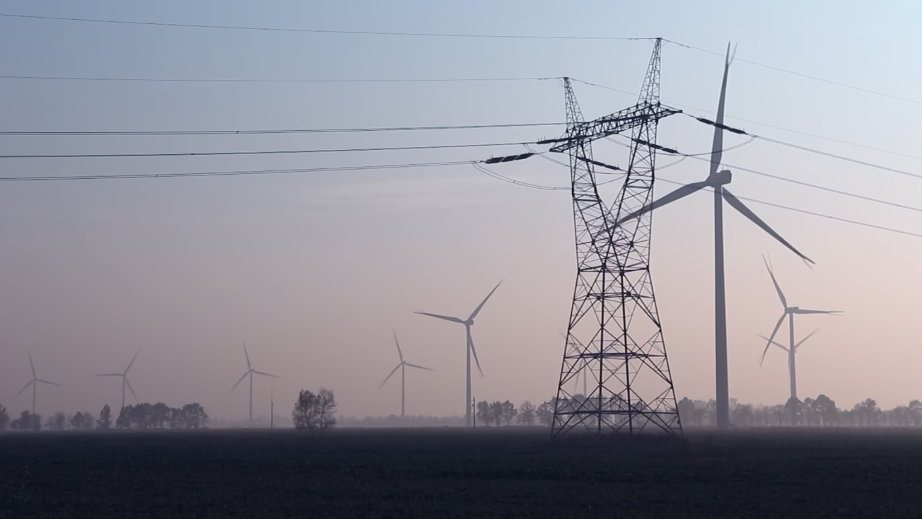 AECOM aviation environment, editorial still